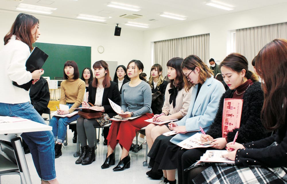 独自の企業説明会